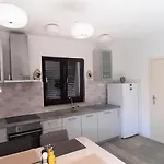 Figos Apartment *